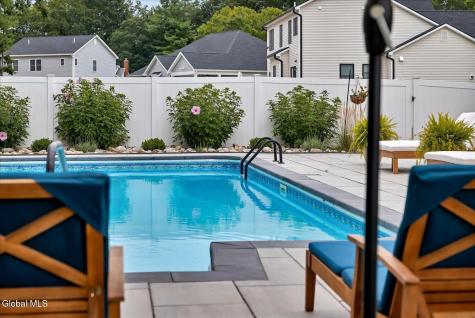 3062 New Williamsburg Drive Guilderland NY 12303