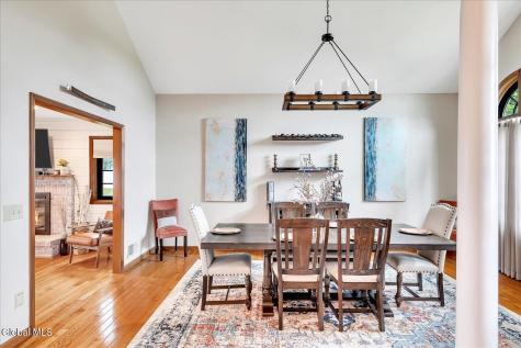 3062 New Williamsburg Drive Guilderland NY 12303