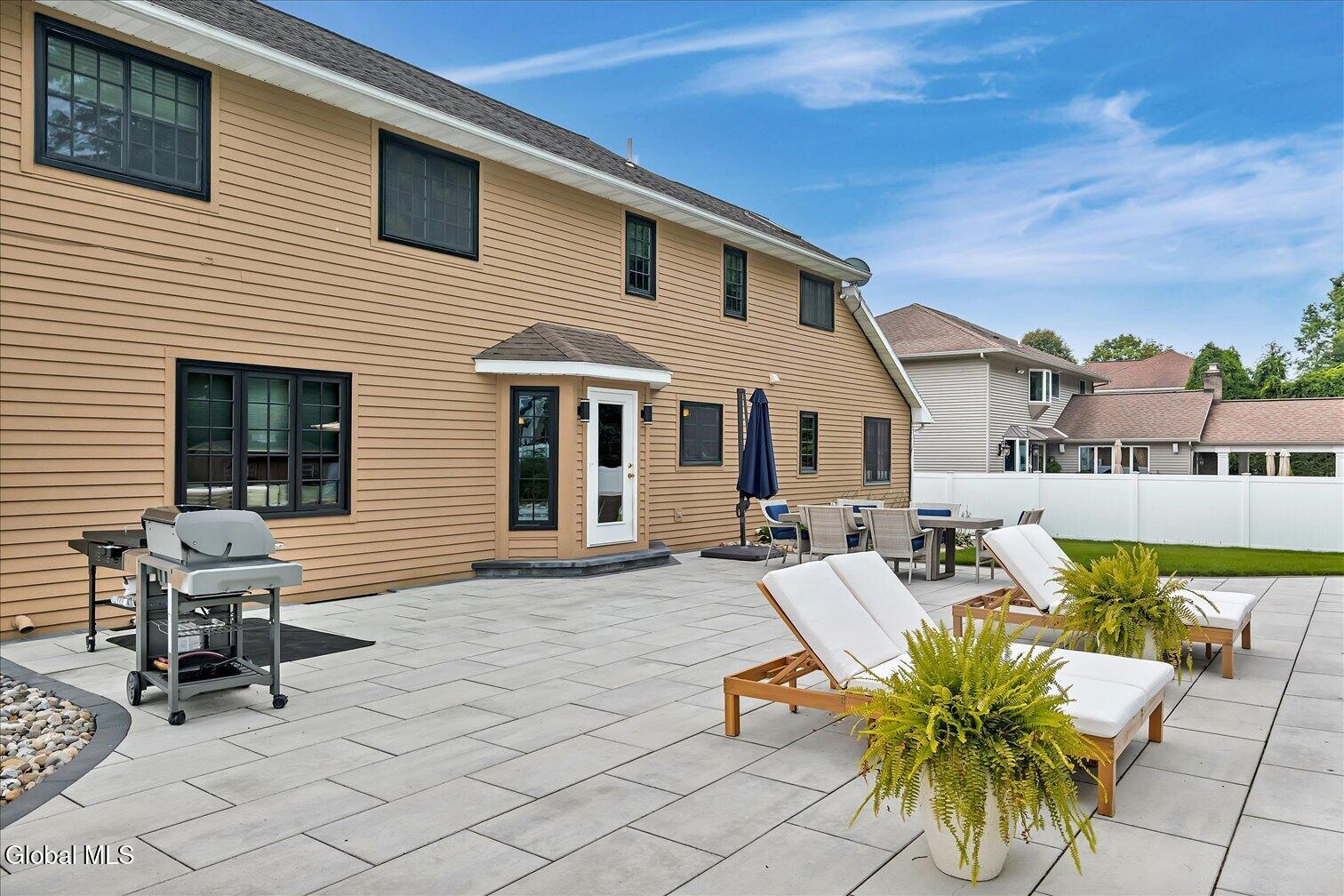 3062 New Williamsburg Drive Guilderland NY 12303