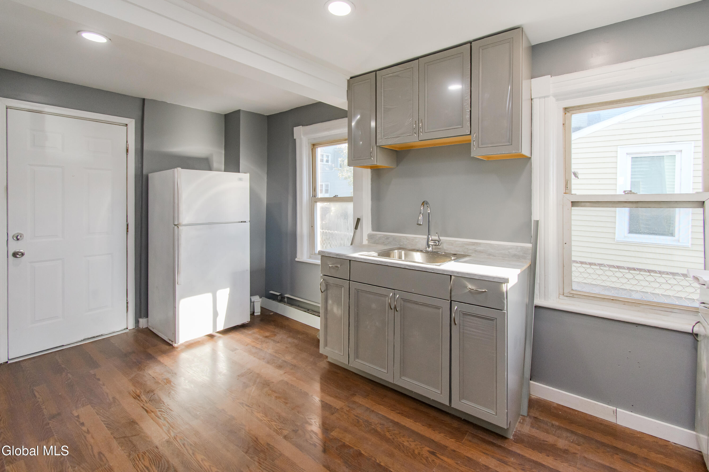 351 Sherman Street Albany NY 12206