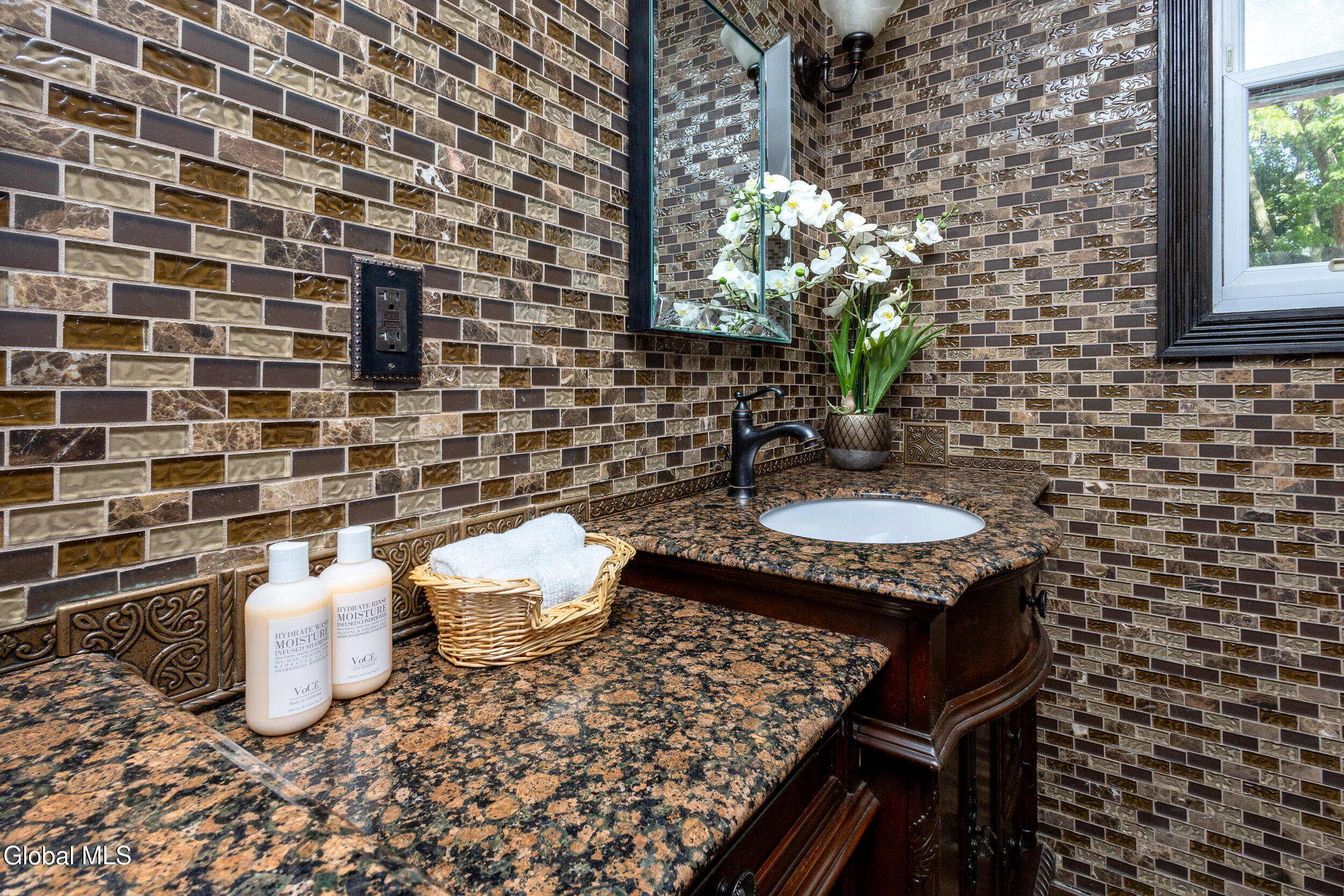 55 Alpine Drive Latham NY 12110