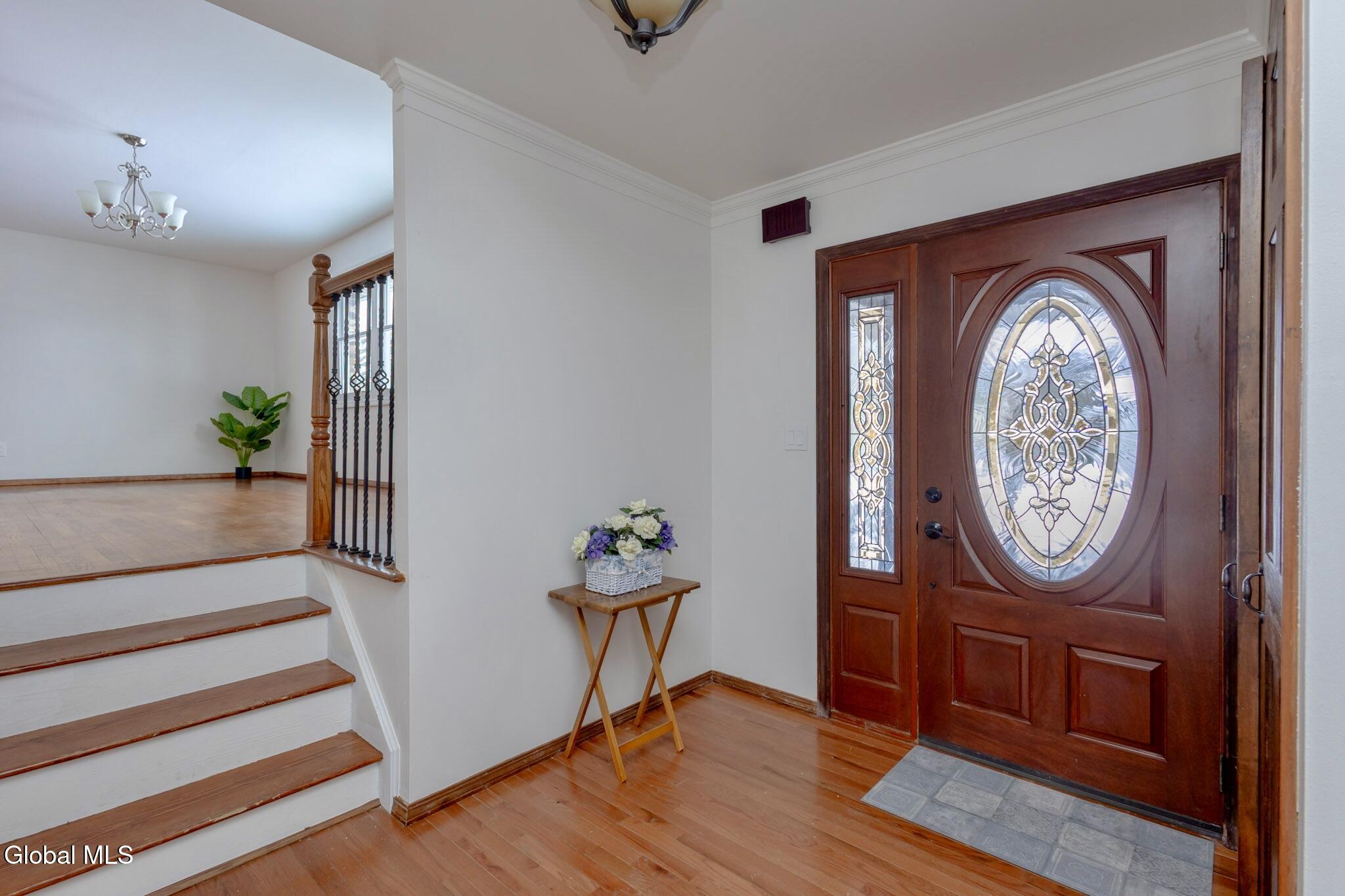 55 Alpine Drive Latham NY 12110