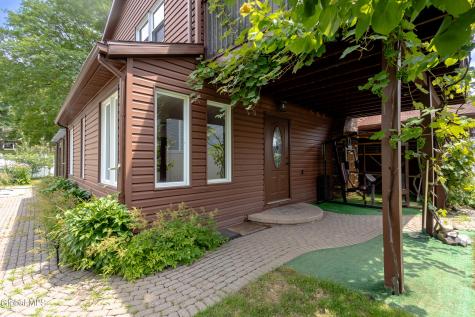 55 Alpine Drive Latham NY 12110