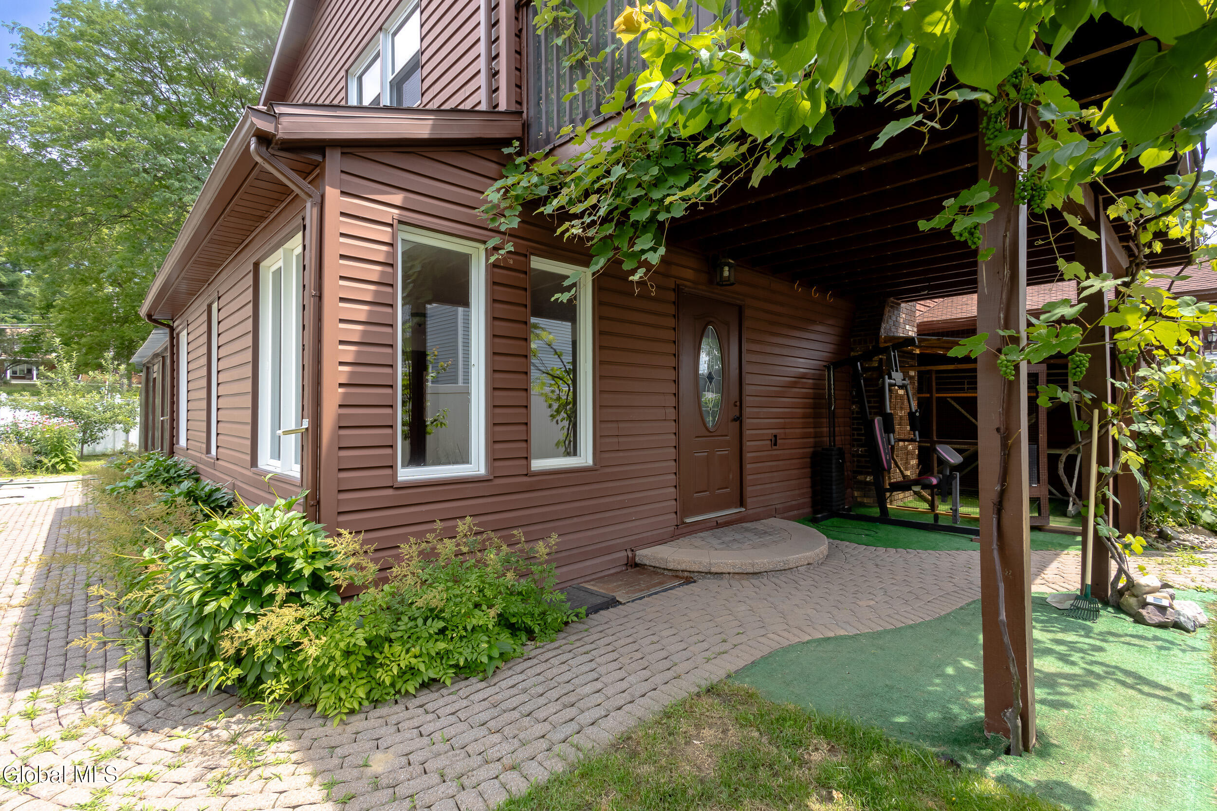 55 Alpine Drive Latham NY 12110