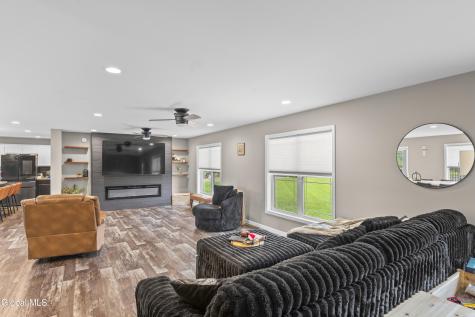 1780 Tamarac Road Johnsonville NY 12094