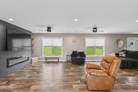 1780 Tamarac Road Johnsonville NY 12094
