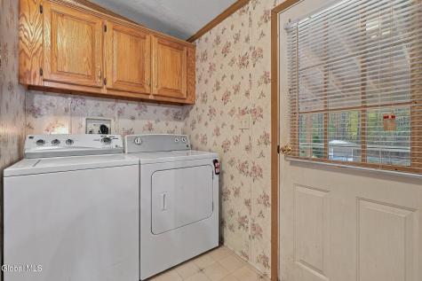 11 Lucia Road Ballston Spa NY 12020