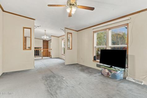 11 Lucia Road Ballston Spa NY 12020