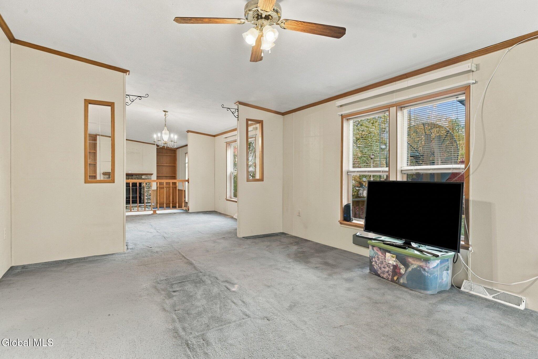 11 Lucia Road Ballston Spa NY 12020