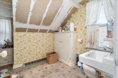 1190 Highland Park Road Niskayuna NY 12309