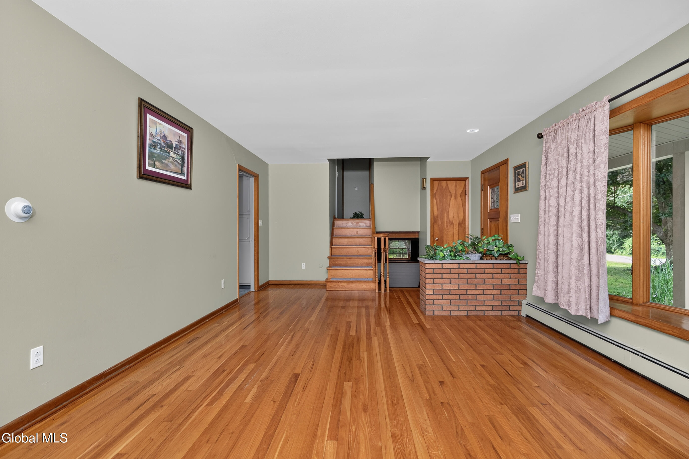 137 Mammoth Spring Road Wynantskill NY 12198