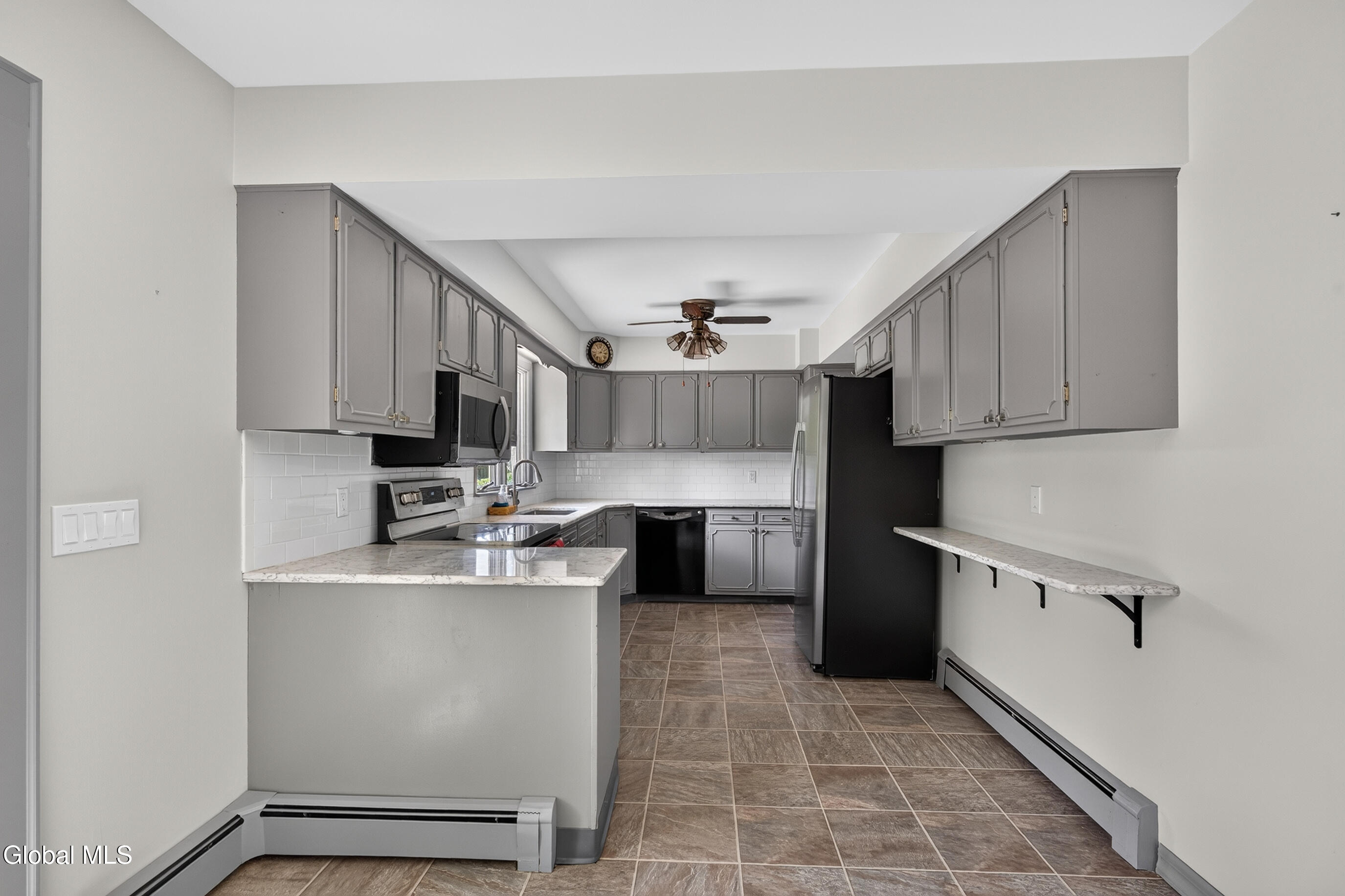 137 Mammoth Spring Road Wynantskill NY 12198