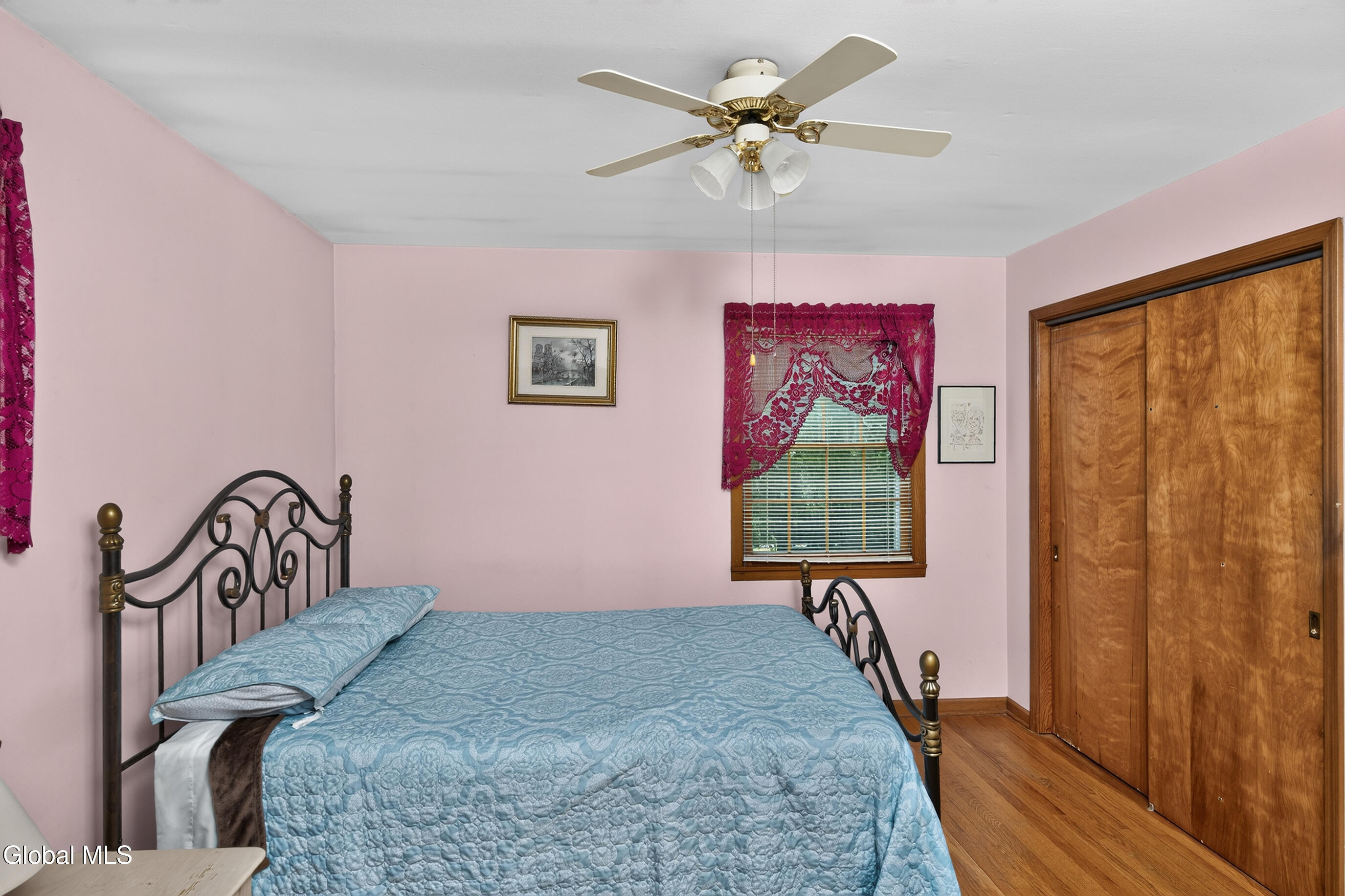 137 Mammoth Spring Road Wynantskill NY 12198
