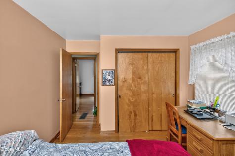 137 Mammoth Spring Road Wynantskill NY 12198