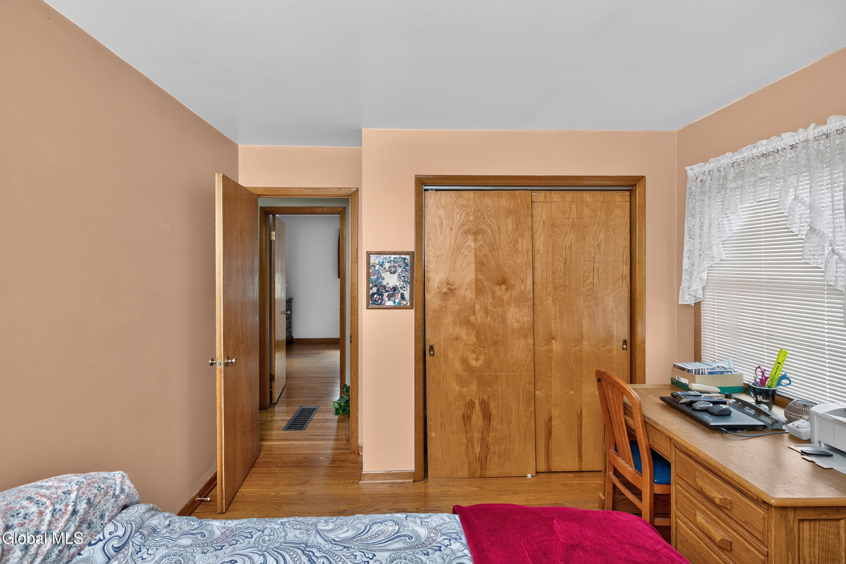 137 Mammoth Spring Road Wynantskill NY 12198