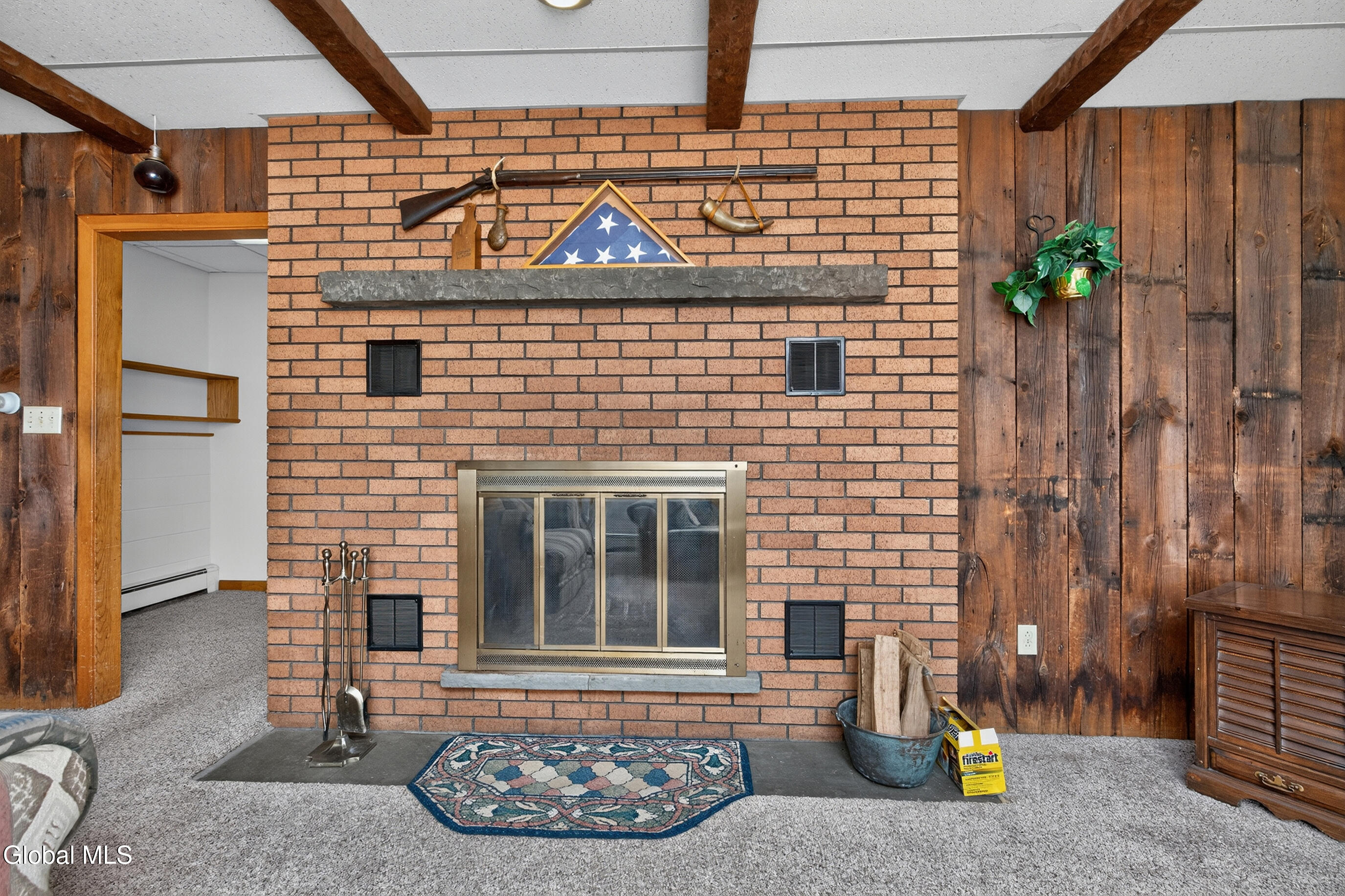 137 Mammoth Spring Road Wynantskill NY 12198