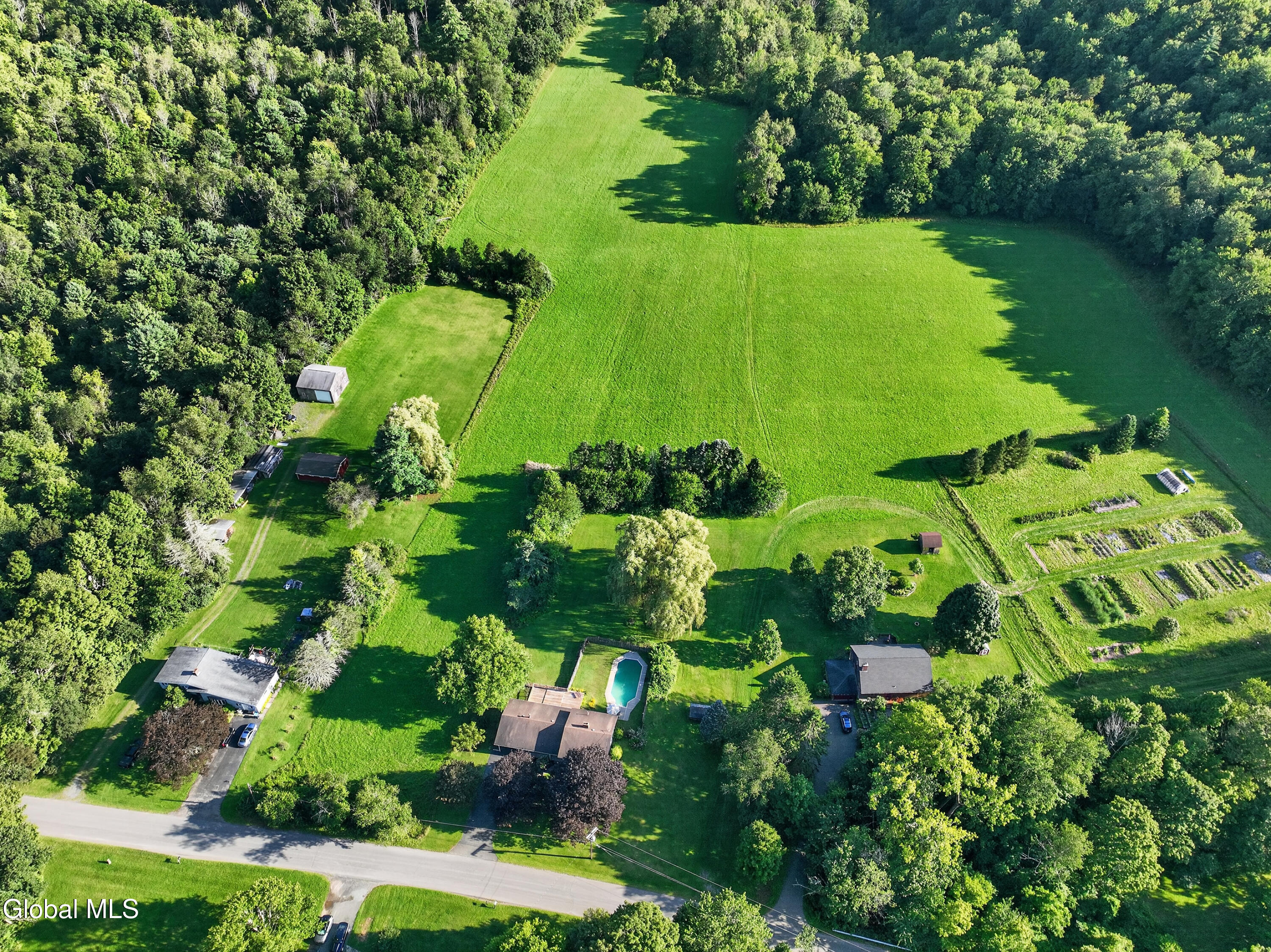 137 Mammoth Spring Road Wynantskill NY 12198