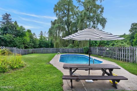 137 Mammoth Spring Road Wynantskill NY 12198