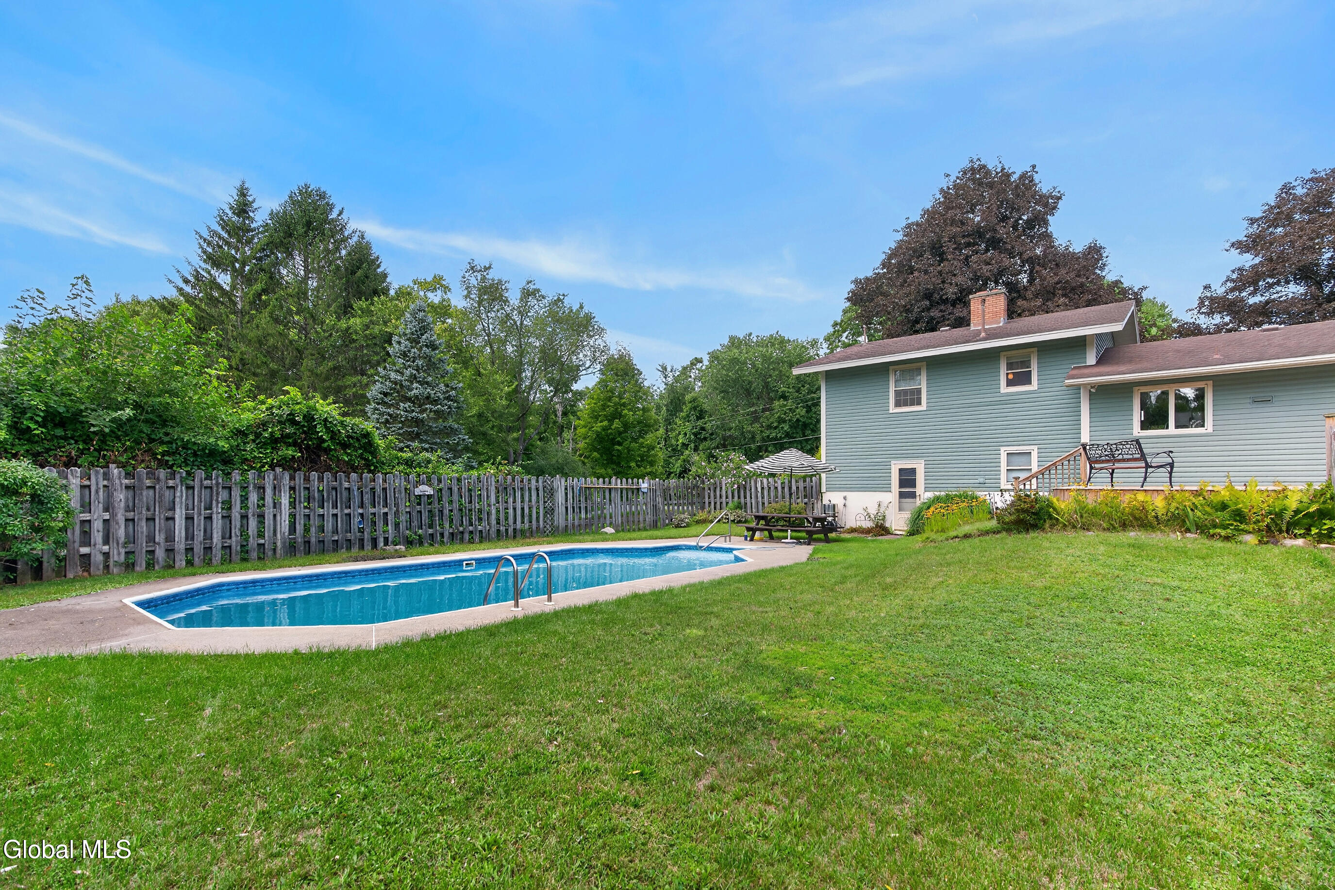 137 Mammoth Spring Road Wynantskill NY 12198