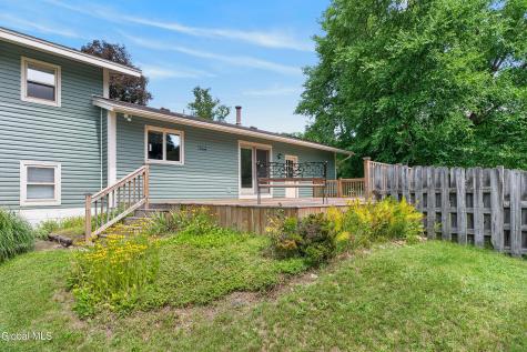 137 Mammoth Spring Road Wynantskill NY 12198