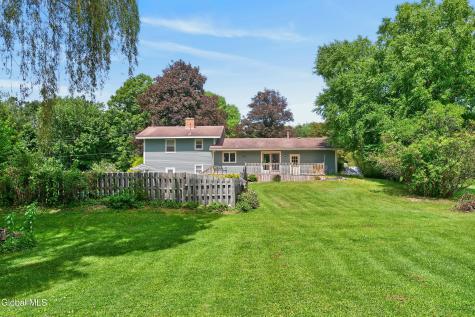 137 Mammoth Spring Road Wynantskill NY 12198