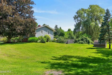 137 Mammoth Spring Road Wynantskill NY 12198