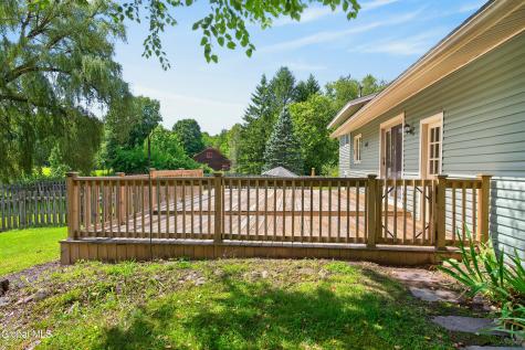 137 Mammoth Spring Road Wynantskill NY 12198