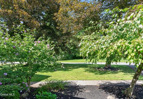 137 Mammoth Spring Road Wynantskill NY 12198