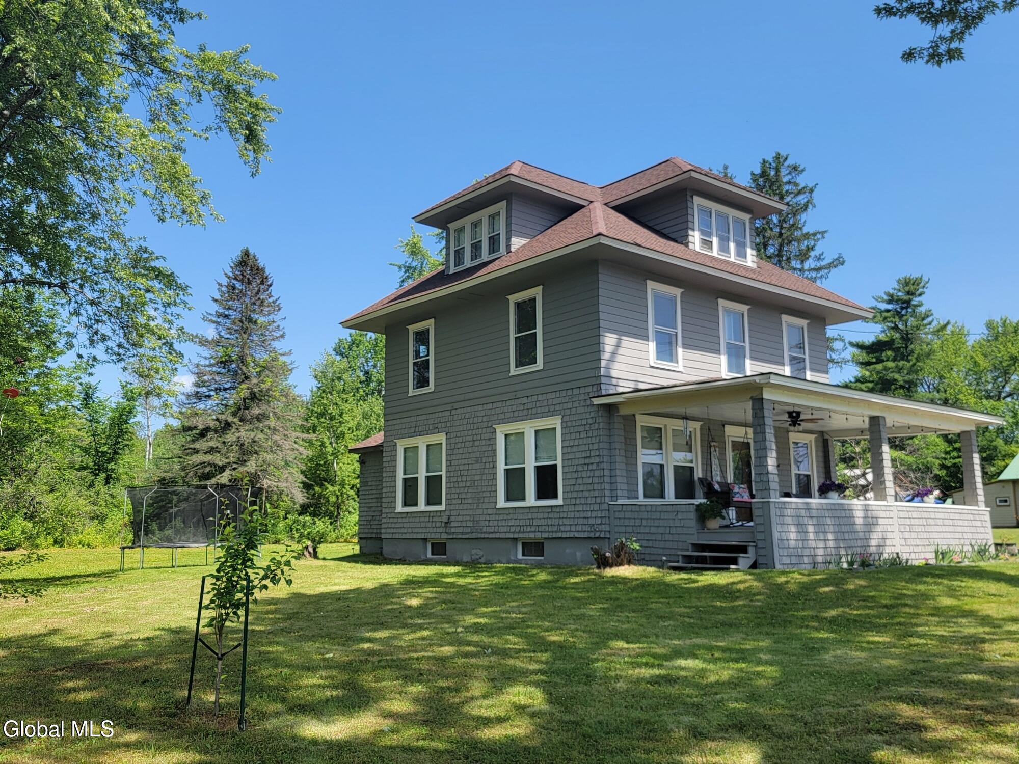 963 U.s. Route 9 Schroon Lake NY 12870