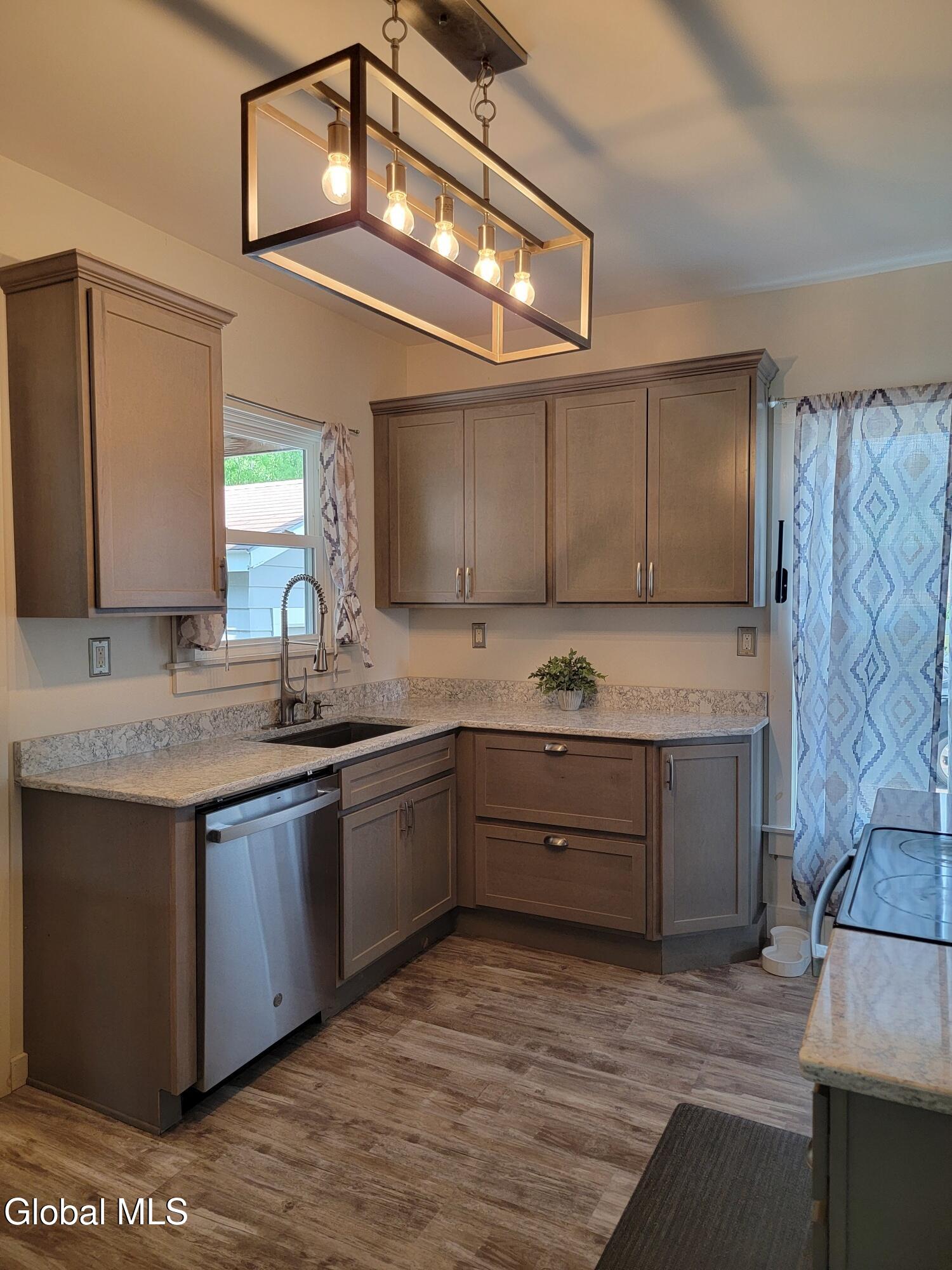 963 U.s. Route 9 Schroon Lake NY 12870