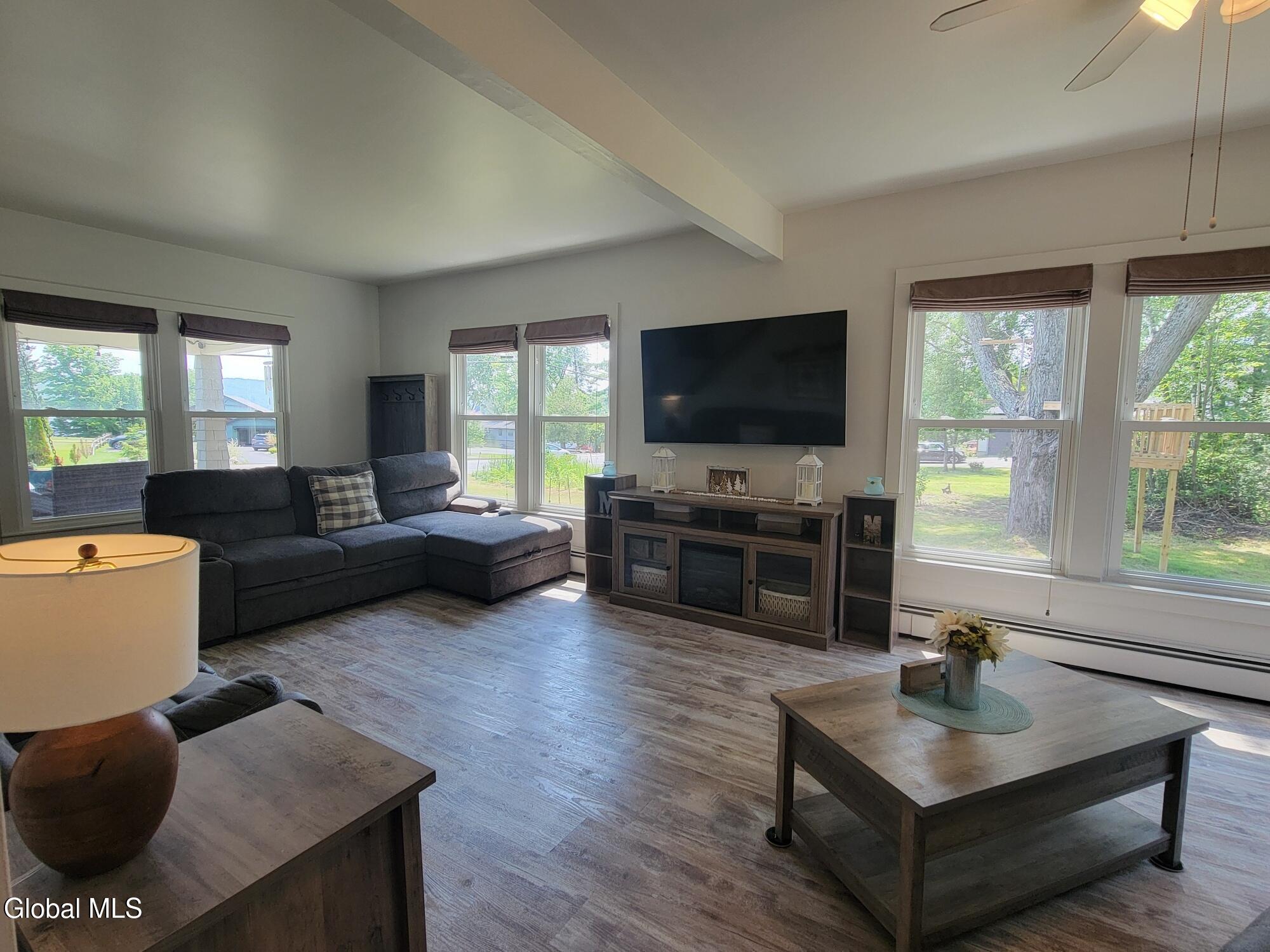963 U.s. Route 9 Schroon Lake NY 12870
