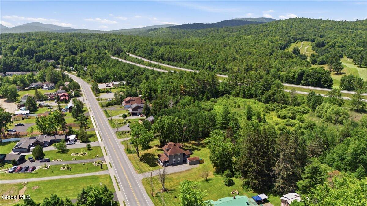 963 U.s. Route 9 Schroon Lake NY 12870