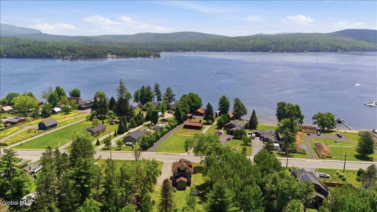 963 U.s. Route 9 Schroon Lake NY 12870