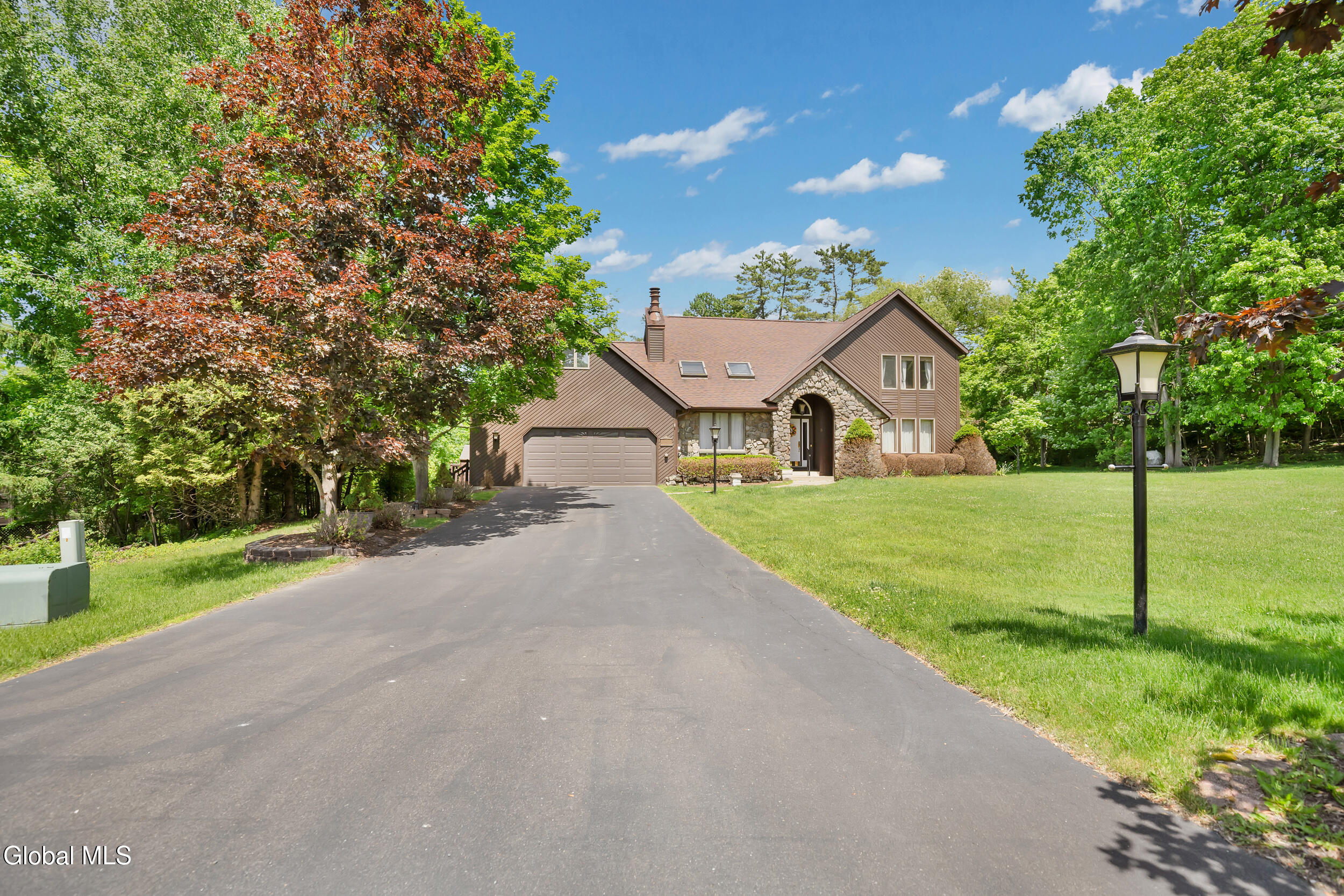 3 Hickory Lane Averill Park NY 12018