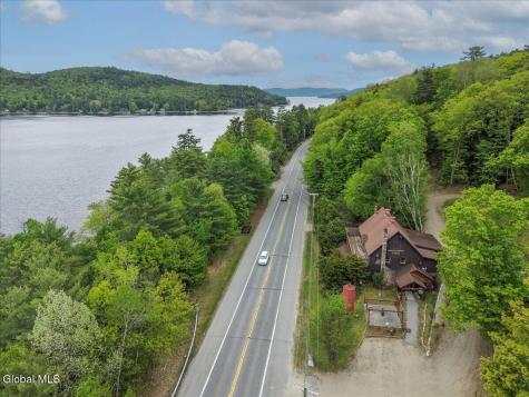 L4.200 Us-9 Schroon Lake NY 12870