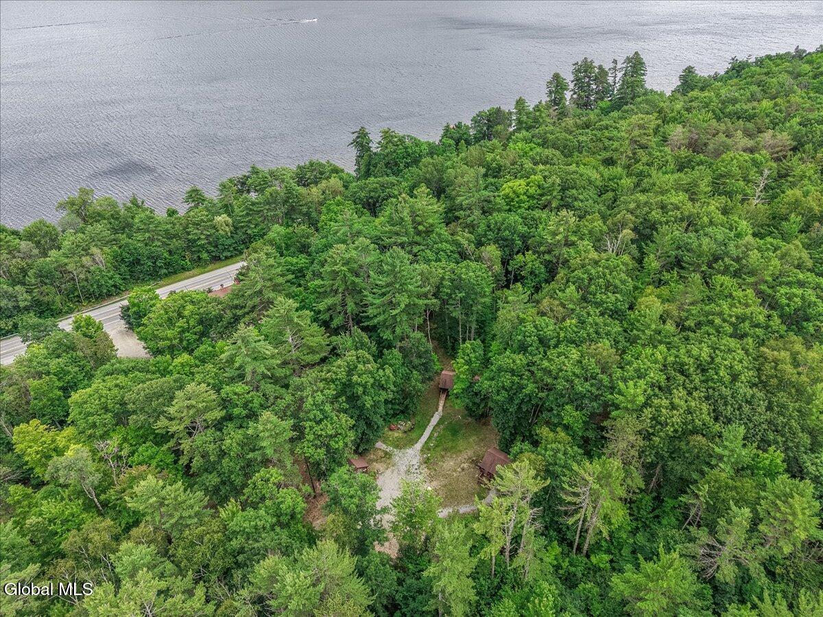 L4.200 Us-9 Schroon Lake NY 12870