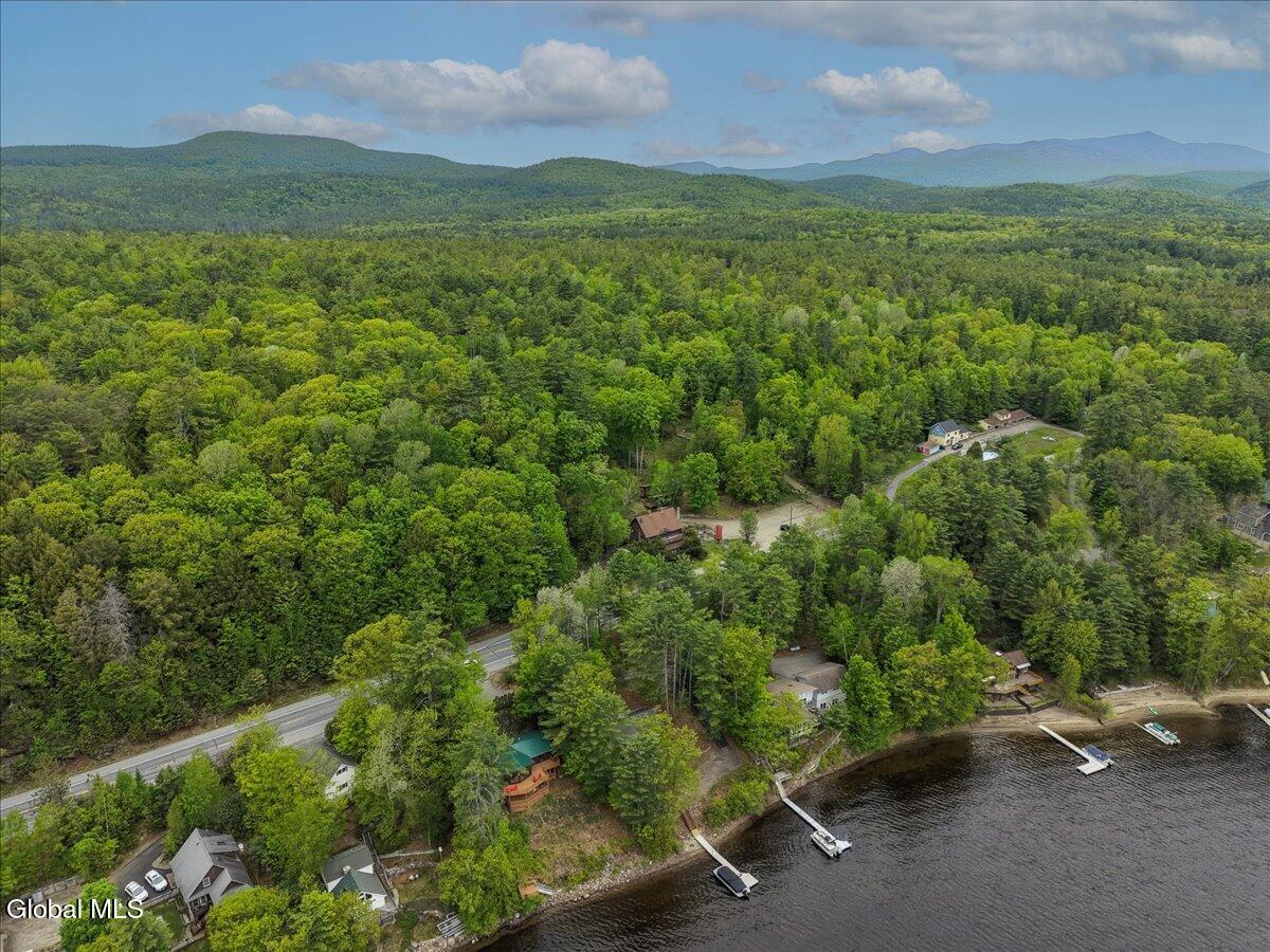 L4.200 Us-9 Schroon Lake NY 12870