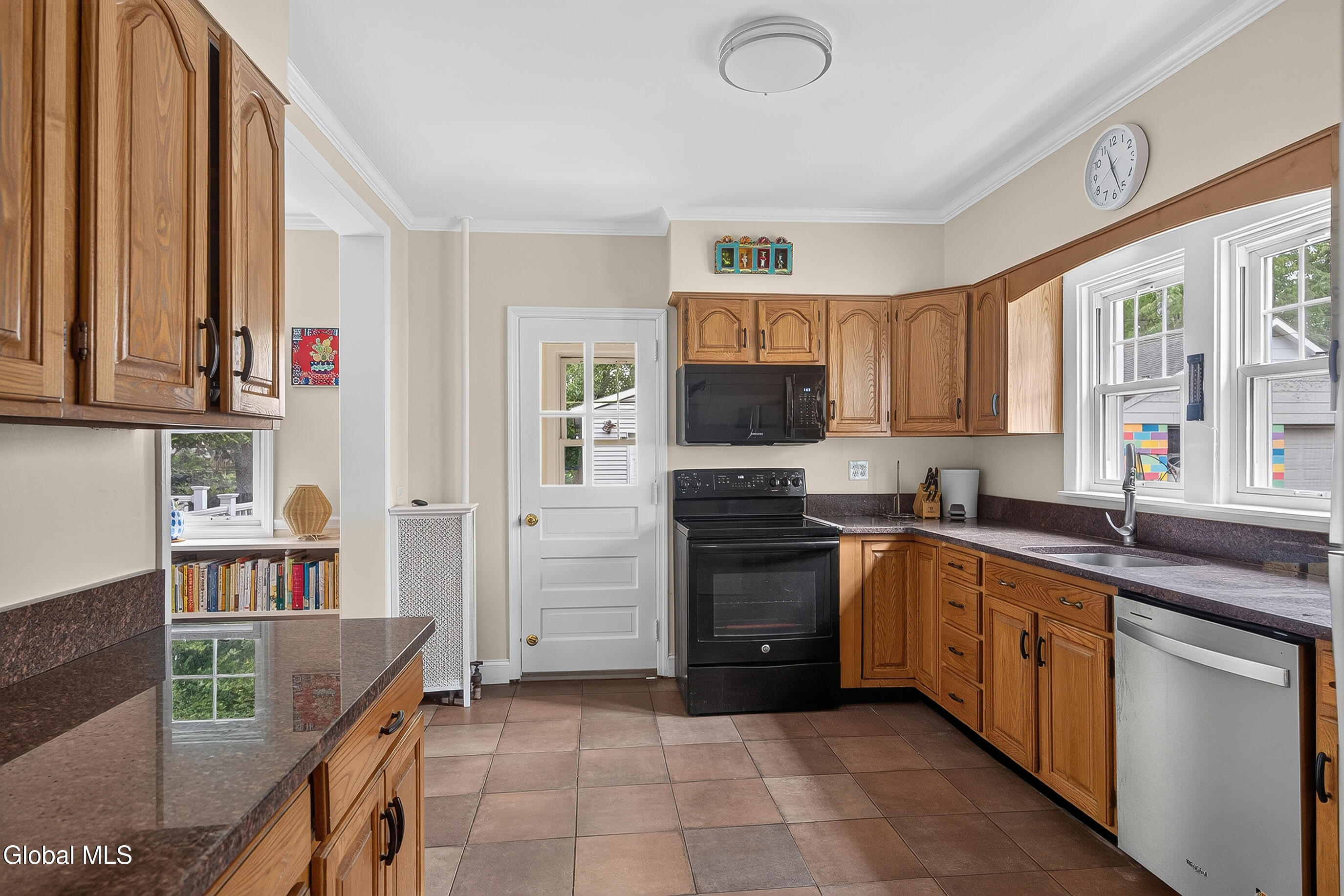 2205 Grand Boulevard Niskayuna NY 12309