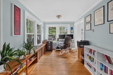 2205 Grand Boulevard Niskayuna NY 12309