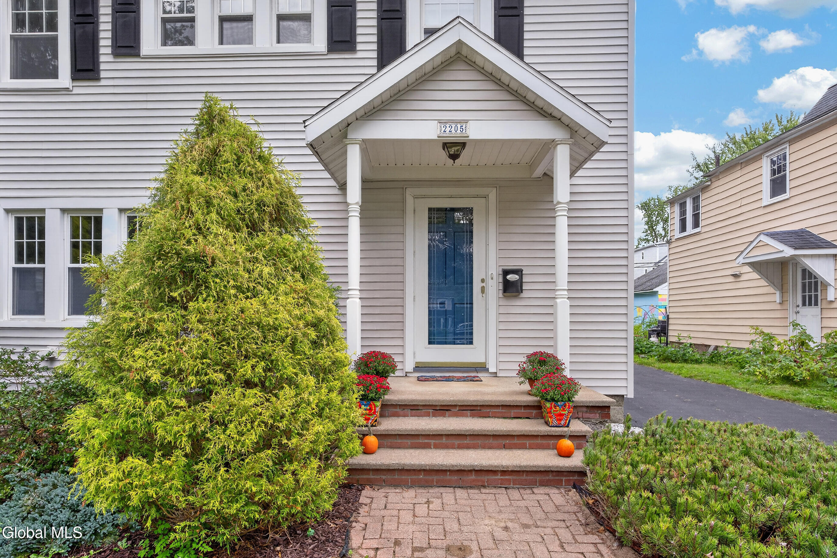 2205 Grand Boulevard Niskayuna NY 12309