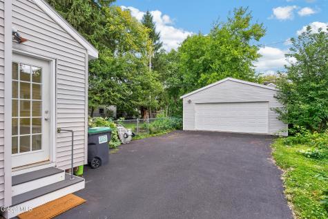 2205 Grand Boulevard Niskayuna NY 12309