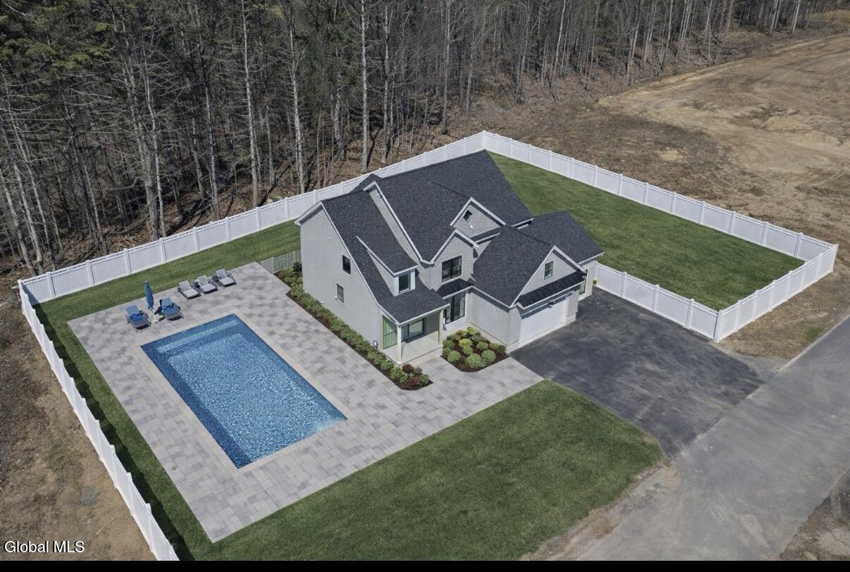 2 Wisteria Court Saratoga Springs NY 12866