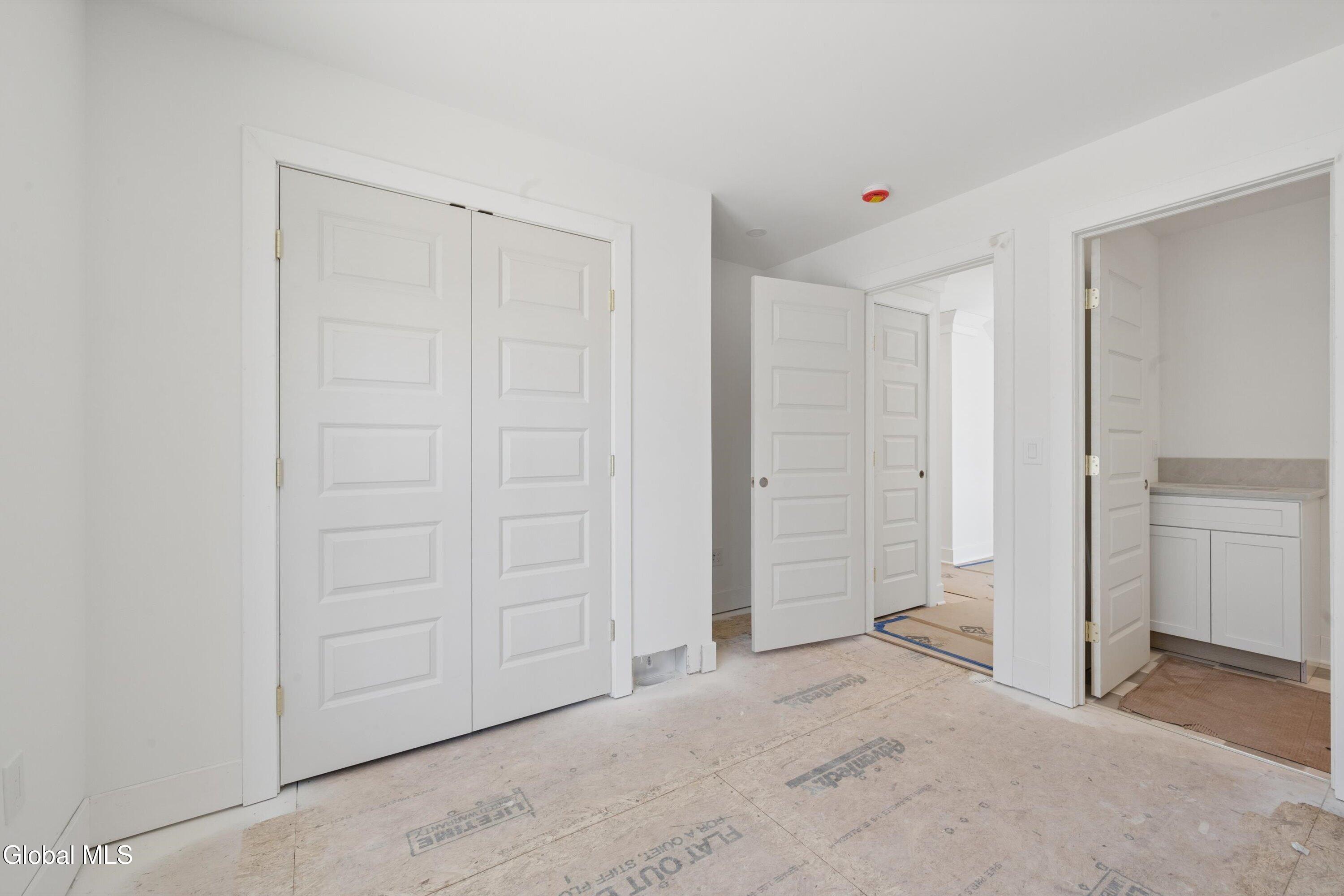 2 Wisteria Court Saratoga Springs NY 12866