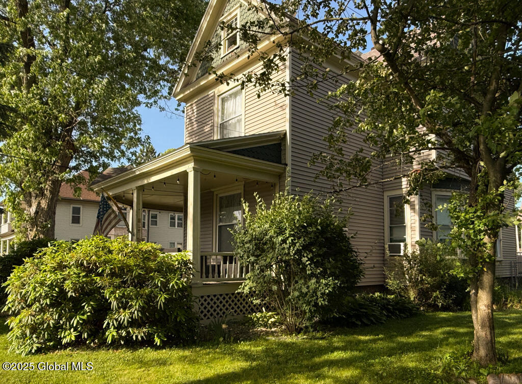 126 Kingsboro Avenue Gloversville NY 12078