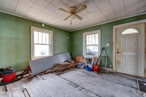 10 Franklin Street Gloversville NY 12078