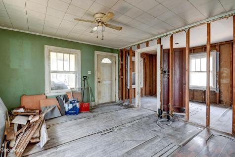 10 Franklin Street Gloversville NY 12078