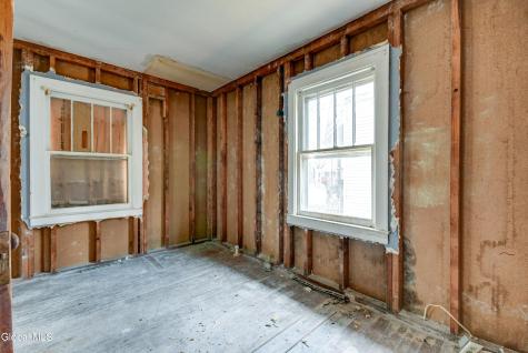 10 Franklin Street Gloversville NY 12078