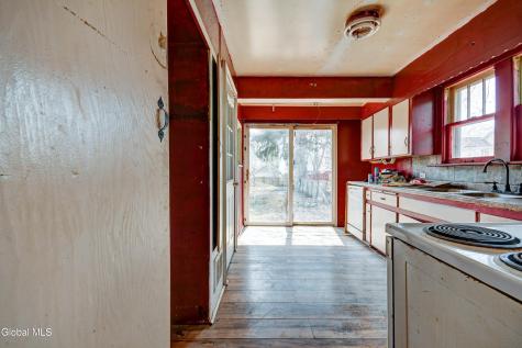 10 Franklin Street Gloversville NY 12078