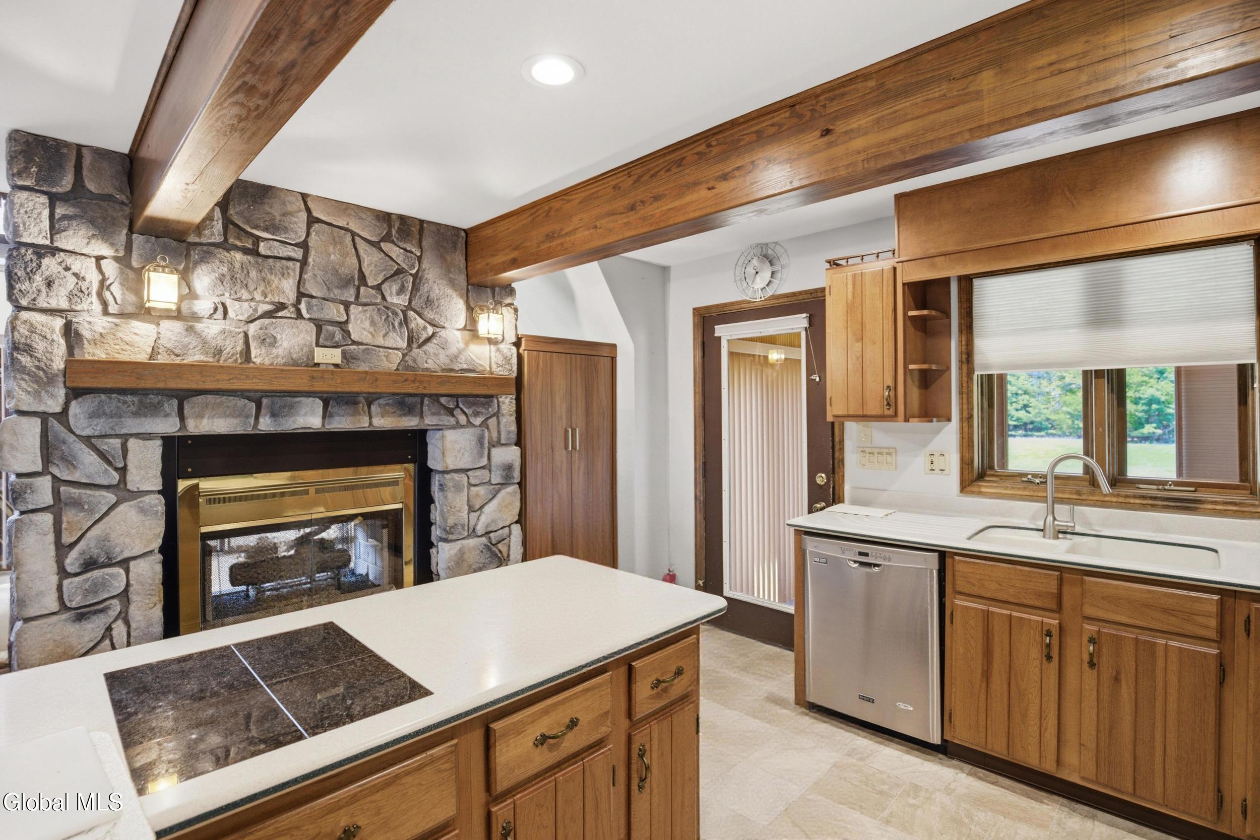 19 Polk Way West Sand Lake NY 12196