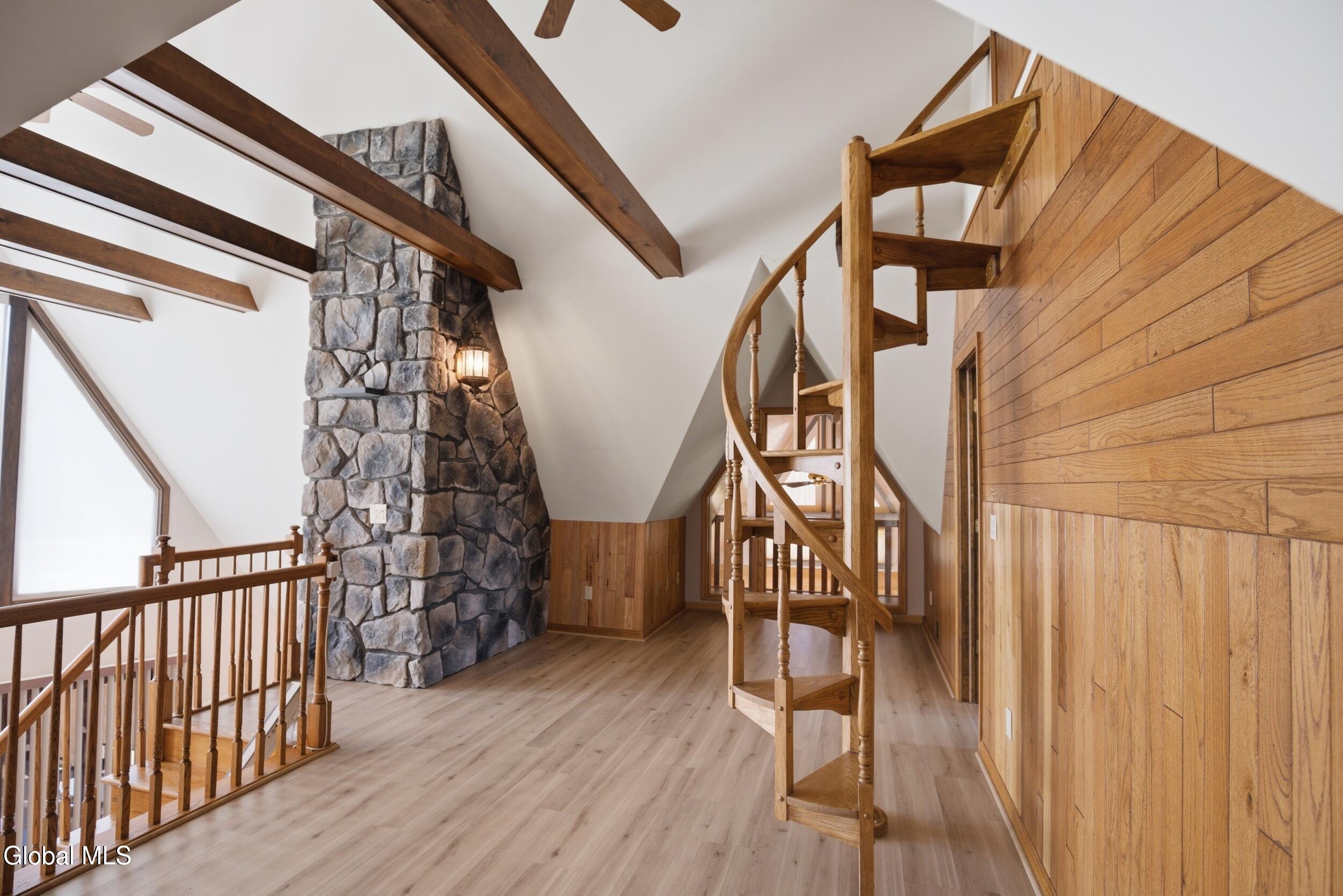 19 Polk Way West Sand Lake NY 12196